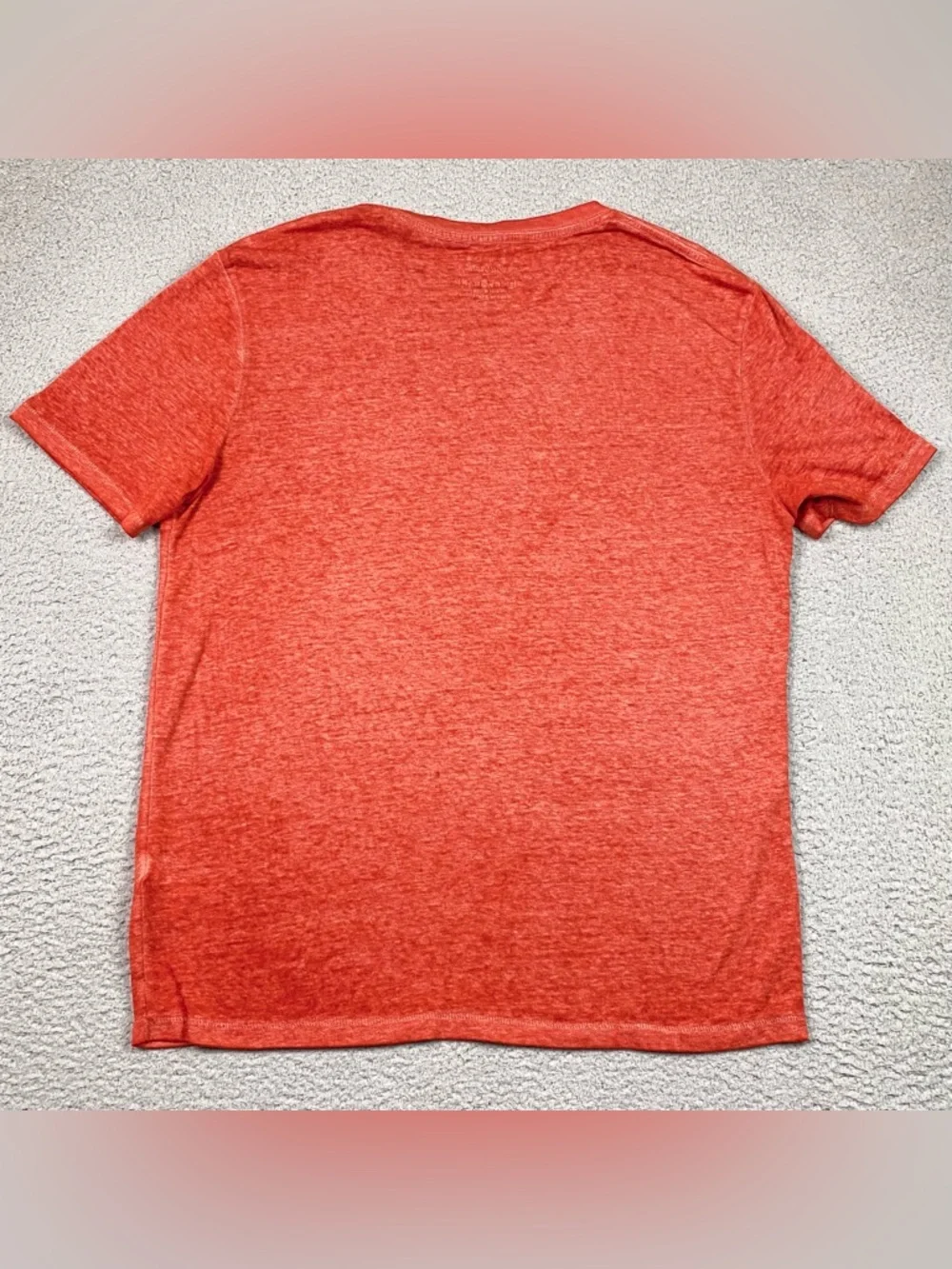 Lucky Brand Venice Burnout Men's Size L Red Short Sleeve V Neck T Shirt Light - Picture 2 of 8